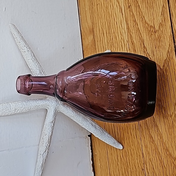 Vintage Jenny Lind bottle - Picture 2 of 5